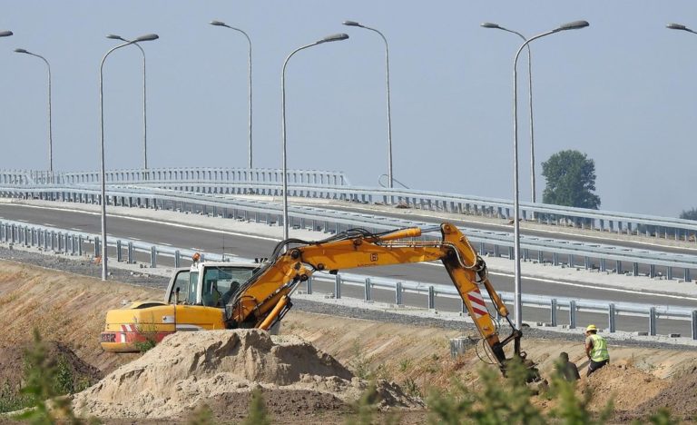 Koparka która będzie pracowała tak jak sobie życzysz